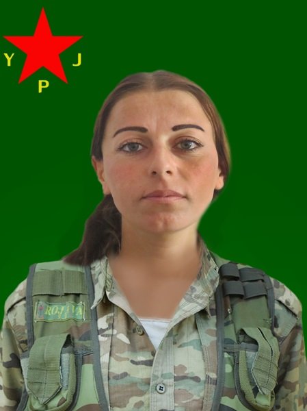 Meer dan 143.000 boeken op Boekenbeurs in Qamishlo.