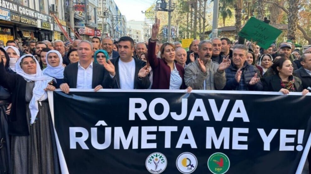 Onderzoek ingesteld naar lid van DEM-partij vanwege persverklaring over aanvallen op Rojava