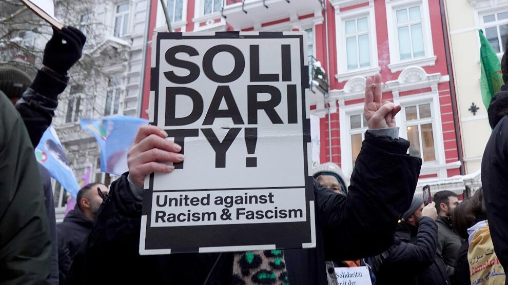 Koerdische vrouwenorganisaties in Europa roepen op tot protest