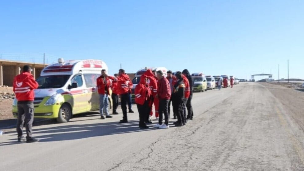 49 gezinnen en 115 gewonden arriveren in het Têkoşîn-kamp in Tabqa