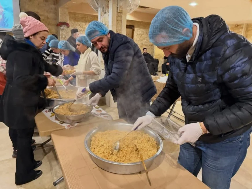 Kerken in Qamishlo nemen initiatief om ontheemde gezinnen te ondersteunen