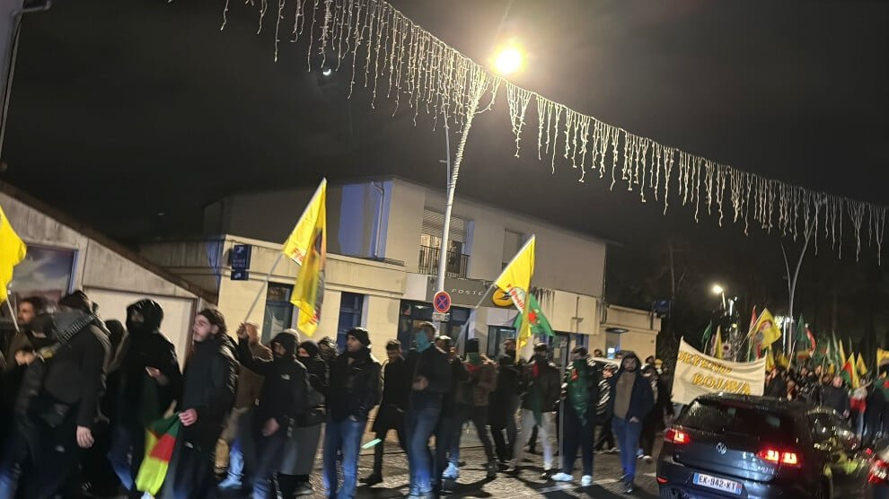 Koerden in Frankrijk komen in actie voor Rojava: onze grootste kracht is nationale eenheid