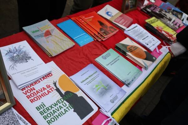 RiseupUp4Rojava wereldwijd in actie