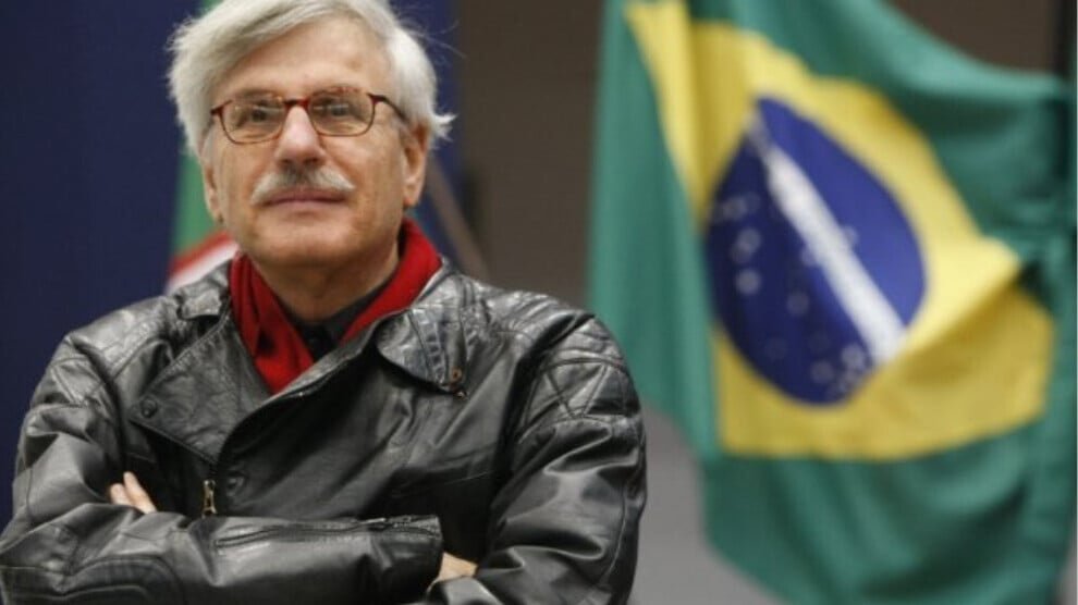 Löwy: Het Westen zal de prijs betalen voor het verraden van Rojava