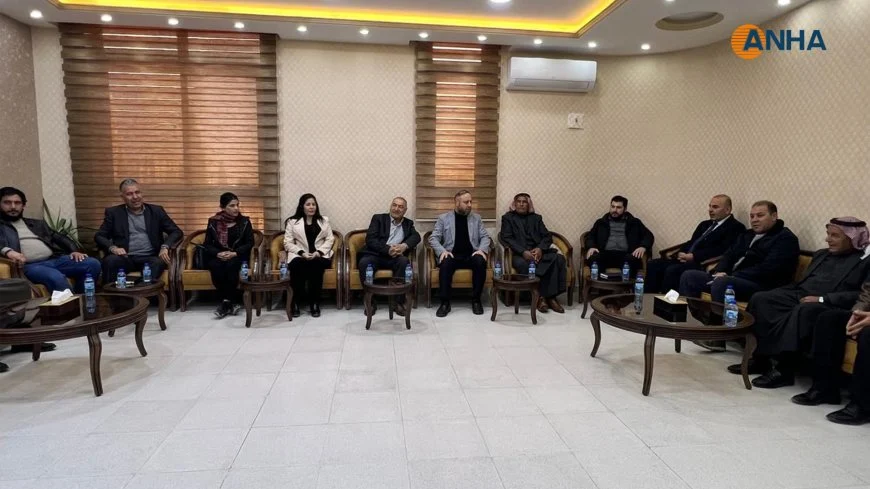 Delegatie van het bestuur van Kobane ontmoet delegatie van het gouvernement Aleppo