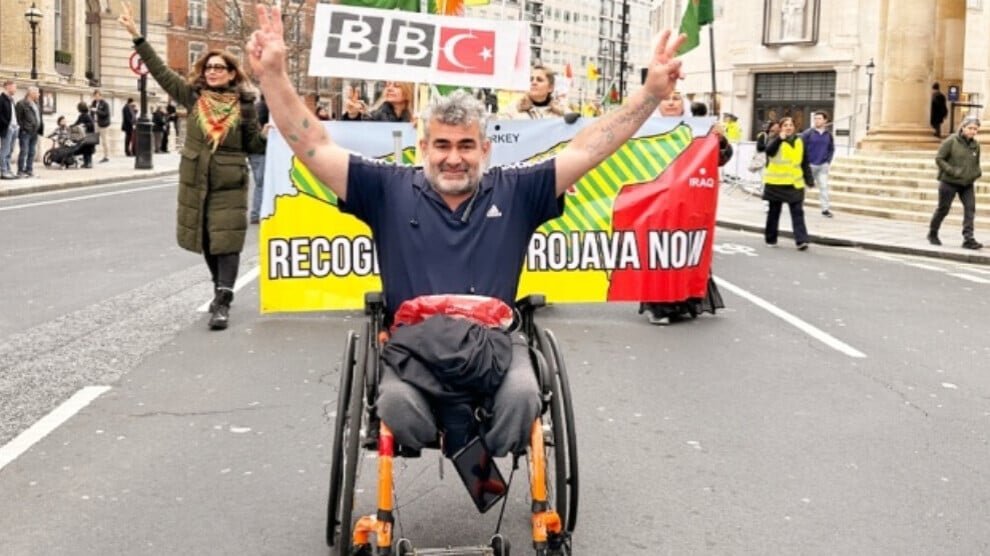 Halabja overlevende in Londen: “Öcalans gevangenschap is onze wond”