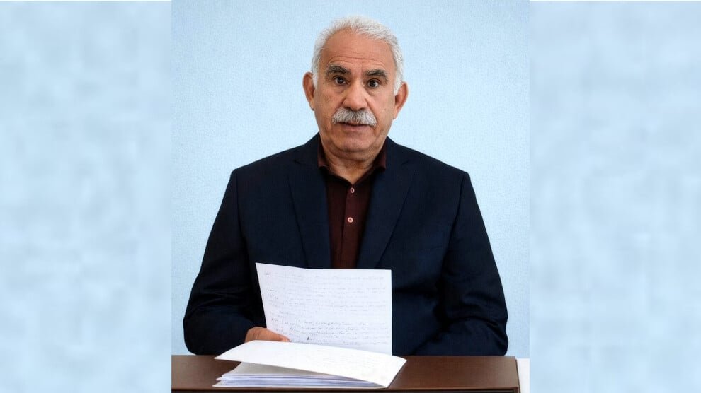 Öcalan roept op tot een “positieve opbouwfase” in het vredesproces