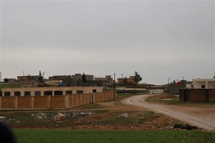 Groepen die gelieerd zijn aan de Syrische interim-regering hebben 74 dorpen van Kobanê geplunderd