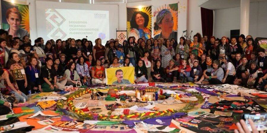 Van Abya Yala tot Koerdistan: Netwerk Women Weaving the Future in Bogotá