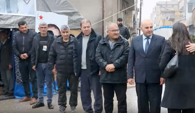 Delegatie uit Bakur bezoekt de familie van Salih Muslim in Kobanê