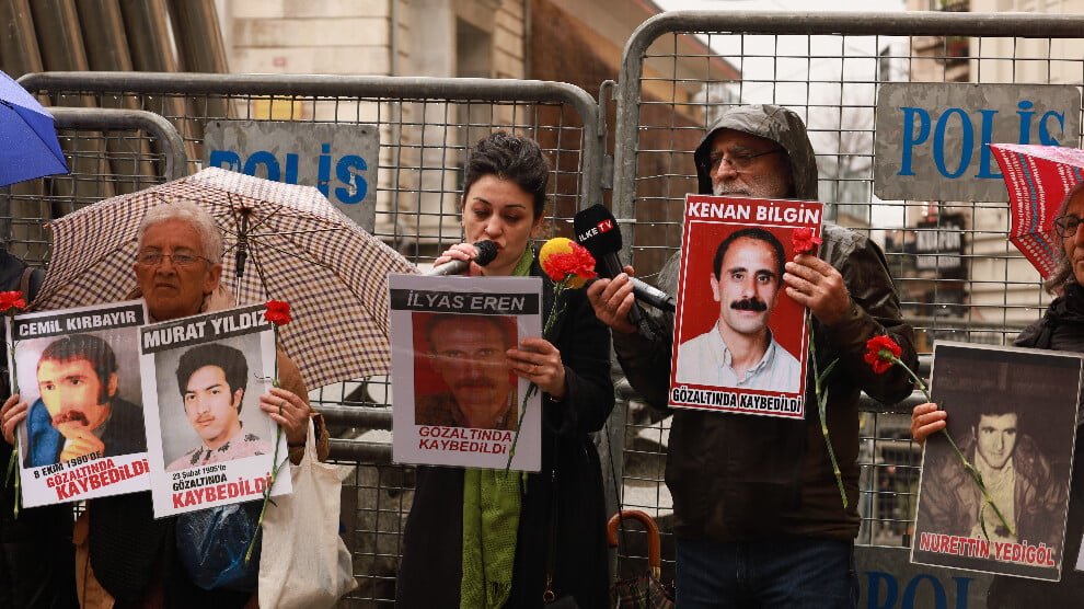 De Zaterdagmoeders herdenken Ilyas Eren