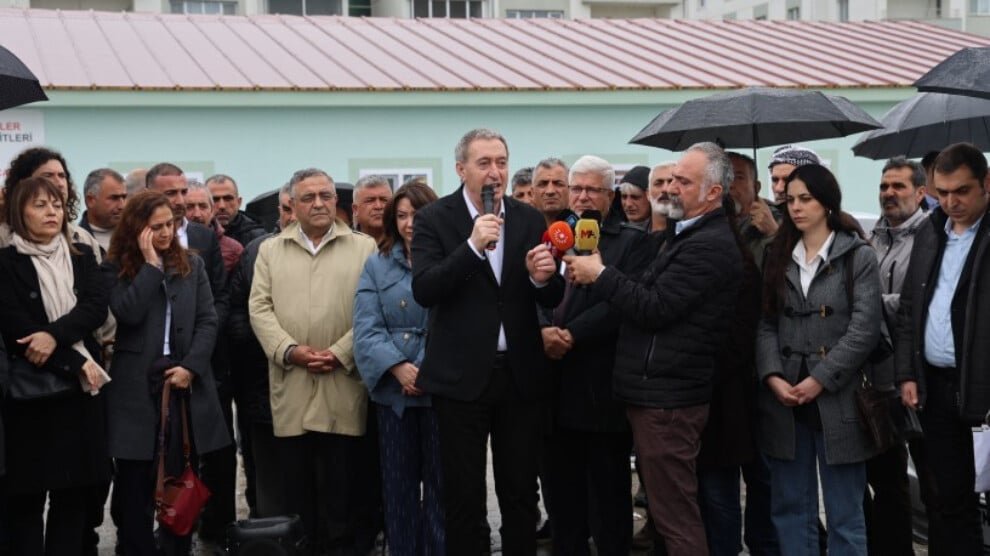 Gezamenlijke oproep voor Demirtaş en Mızraklı: uitspraken van het EHRM en het Constitutionele Hof moeten worden uitgevoerd