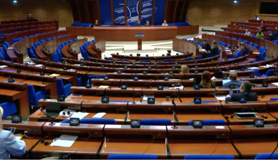 De Fractie van de Verenigde Europese Linkse Partijen in de PACE houdt bijeenkomsten in Ankara over het „recht op hoop“