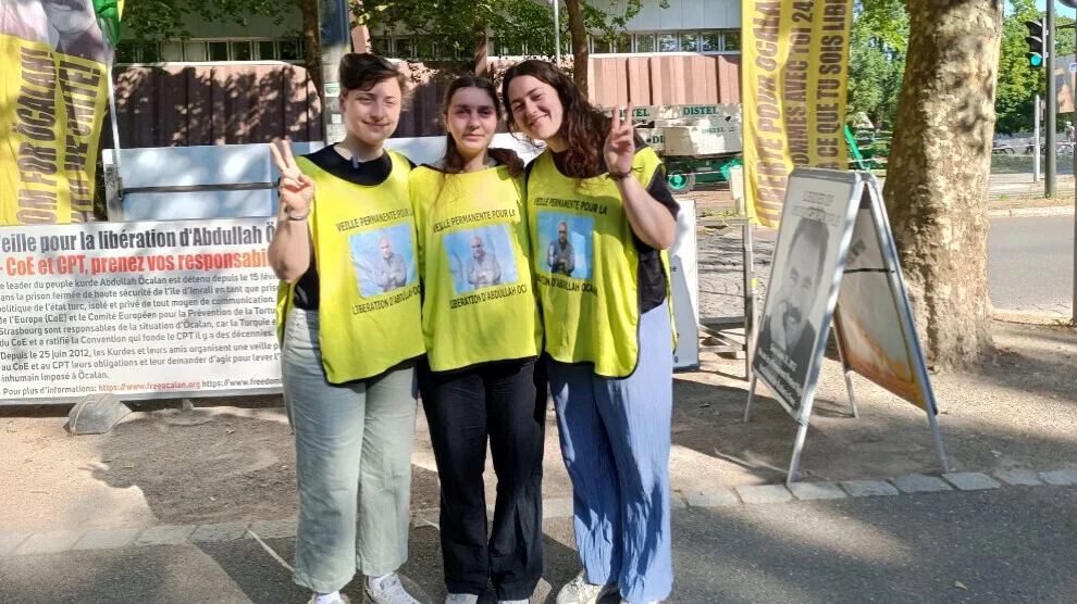 Internationalisten nemen de ‘Vrijheidswake voor Öcalan’ in Straatsburg over in de 732e week