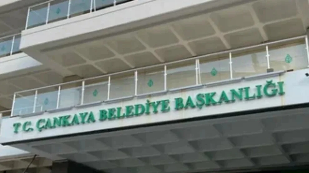 Inval in door de CHP geleid gemeentebestuur van Çankaya, vele aanhoudingen