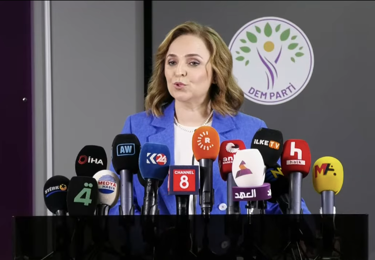 Ayşegül Doğan: De weg naar vrede verloopt in verschillende fasen