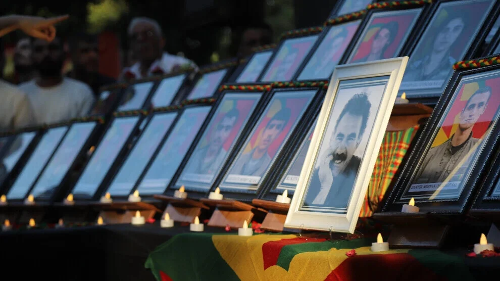 PKK-gevangenen herdenken gesneuvelde guerrillastrijders