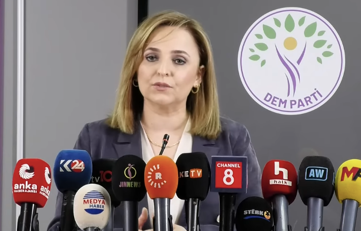Doğan: Öcalan moet zijn historische verantwoordelijkheid kunnen nemen