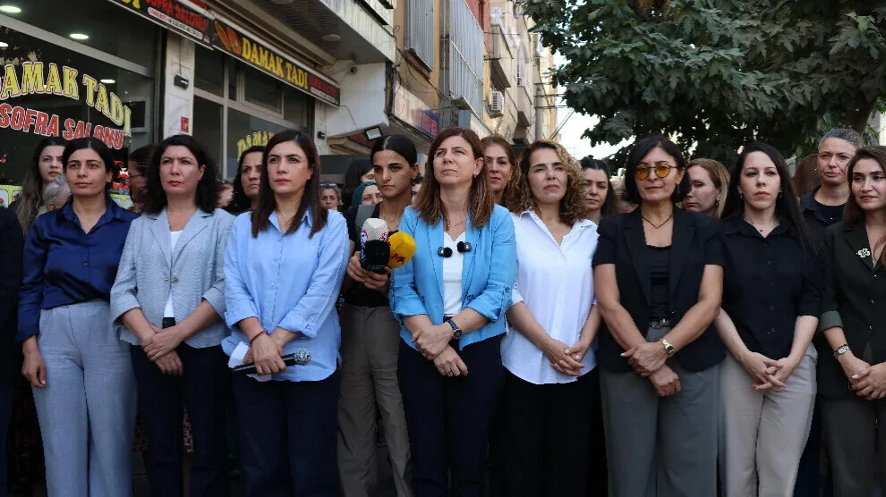 Vrouwen in Amed roepen op tot een gezamenlijke strijd tegen femicide