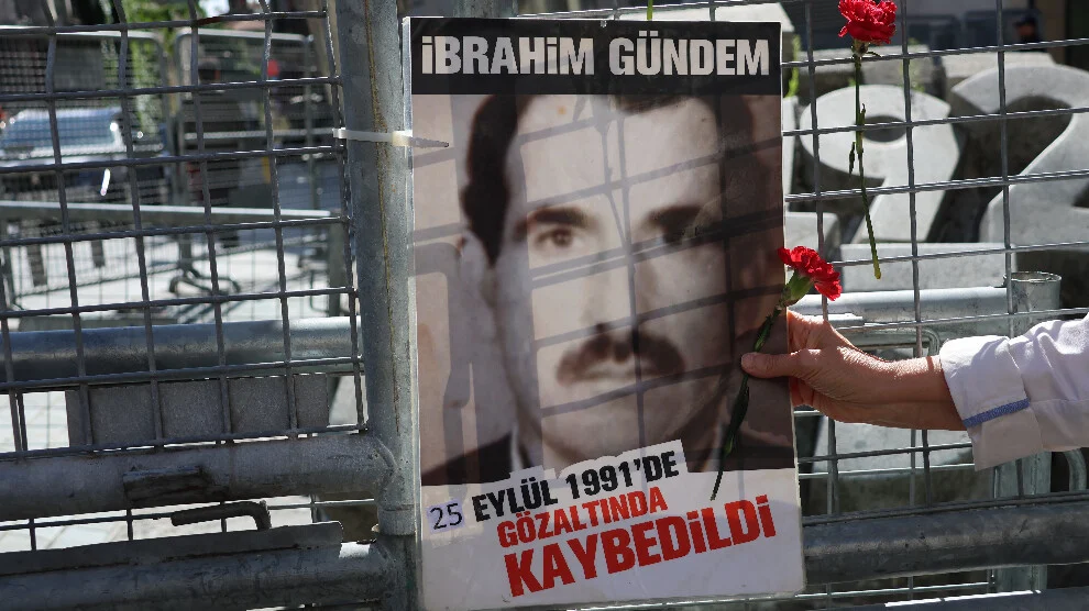 De ‘Zaterdagmoeders’ vragen naar het lot van Ibrahim Gündem
