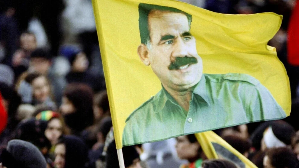 De DEM-partij en de DBP veroordelen de internationale samenzwering en eisen vrijlating voor Öcalan