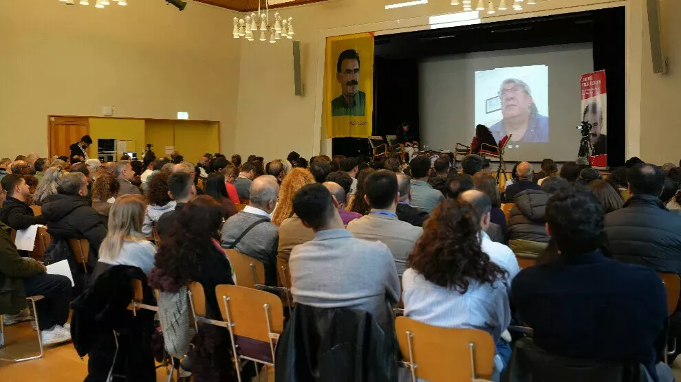 Conferentie over democratische integratie in Zürich bespreekt democratische transformatie en gelijkwaardig samenleven
